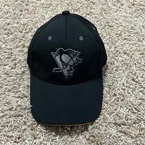 Pittsburgh Penguins NHL Hat Black Silver Tonal‎ Logo Championship Years One Size